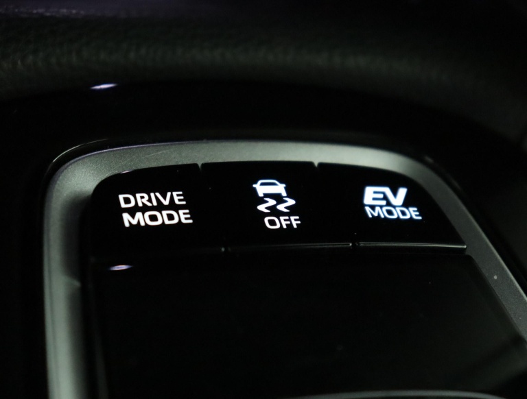 Toyota Corolla Cross - Hybrid 200 Dynamic 60