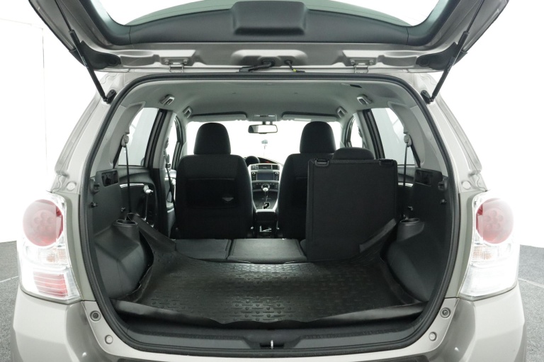 Toyota Verso - 1.8 VVT-i Business 27