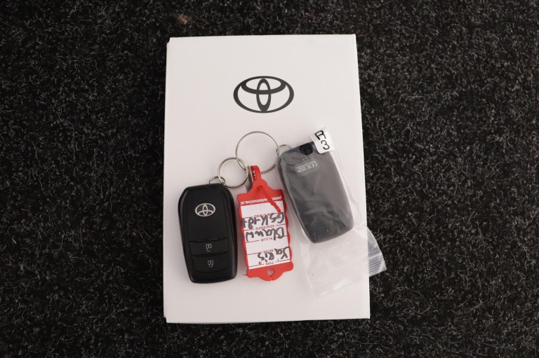Toyota Yaris - 1.5 Hybrid 130 Executive 11