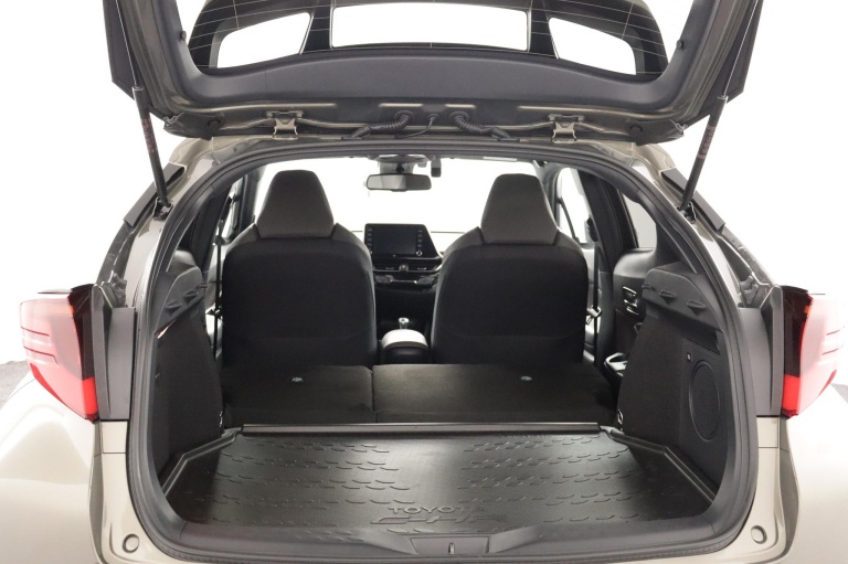 Toyota C-HR - 2.0 Hybrid Executive 25