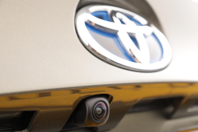 Toyota C-HR - 2.0 Hybrid Executive 37