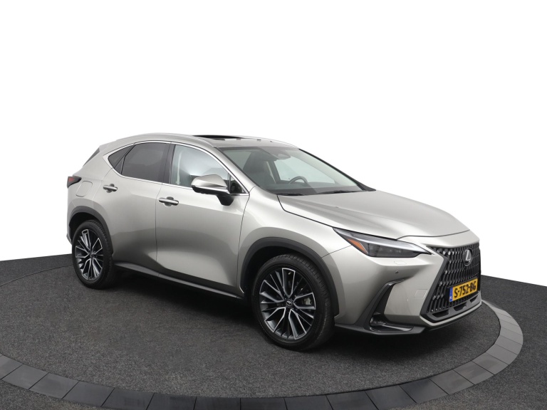 Lexus NX - 450h+ AWD Executive Line 13