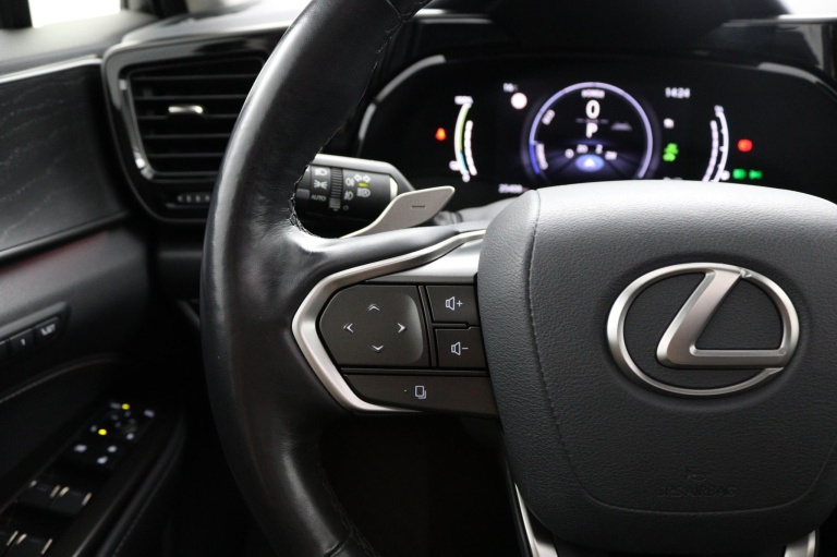 Lexus NX - 450h+ AWD Executive Line 18