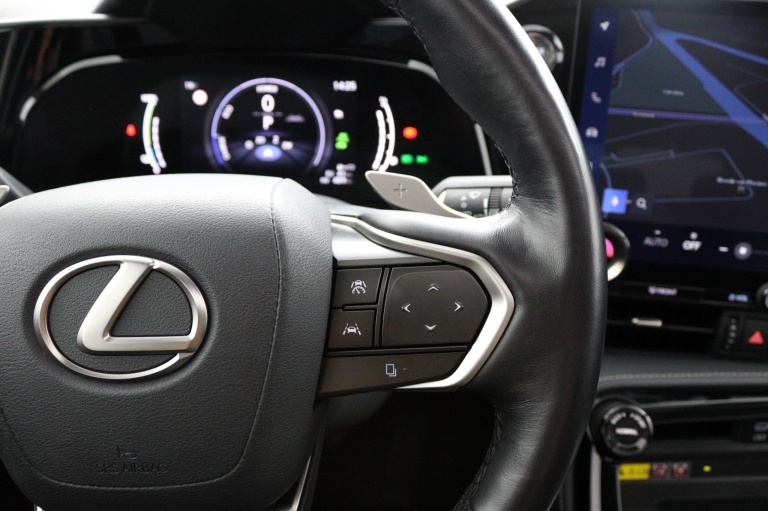 Lexus NX - 450h+ AWD Executive Line 19