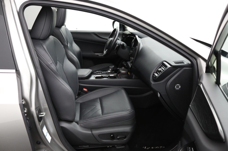 Lexus NX - 450h+ AWD Executive Line 21