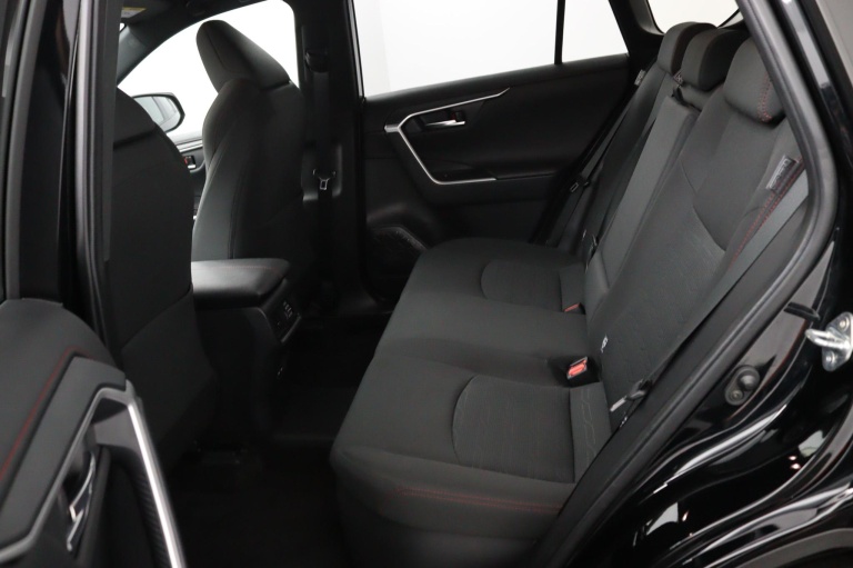 Toyota RAV4 - 2.5 Plug-in Hybrid AWD Dynamic 12