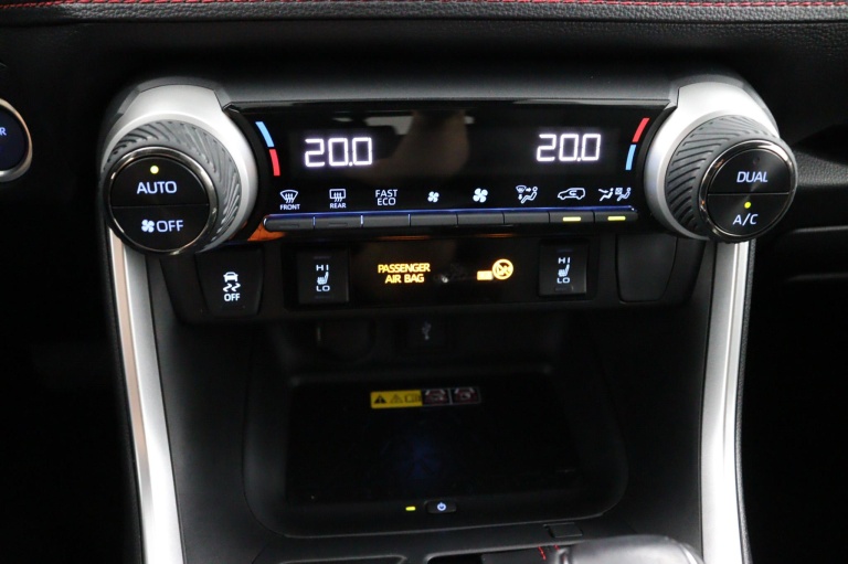 Toyota RAV4 - 2.5 Plug-in Hybrid AWD Dynamic 18