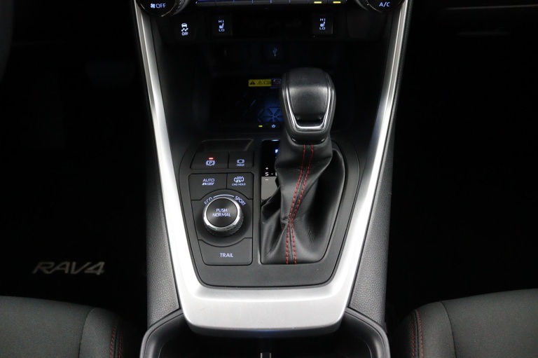 Toyota RAV4 - 2.5 Plug-in Hybrid AWD Dynamic 19