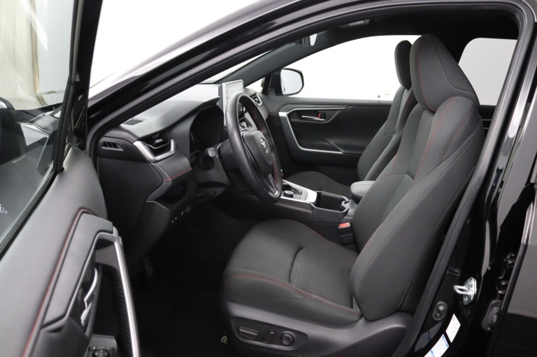 Toyota RAV4 - 2.5 Plug-in Hybrid AWD Dynamic 9