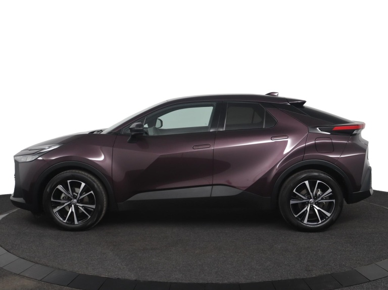 Toyota C-HR - 1.8 Hybrid 140 Dynamic 12