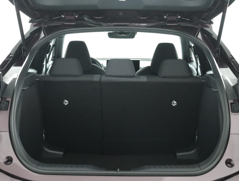 Toyota C-HR - 1.8 Hybrid 140 Dynamic 24