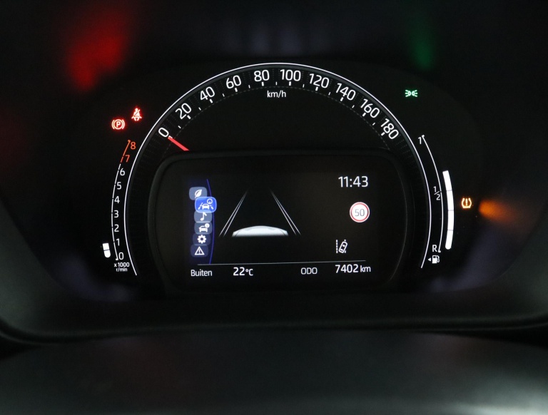 Toyota Aygo X - 1.0 VVT-i MT Play 42