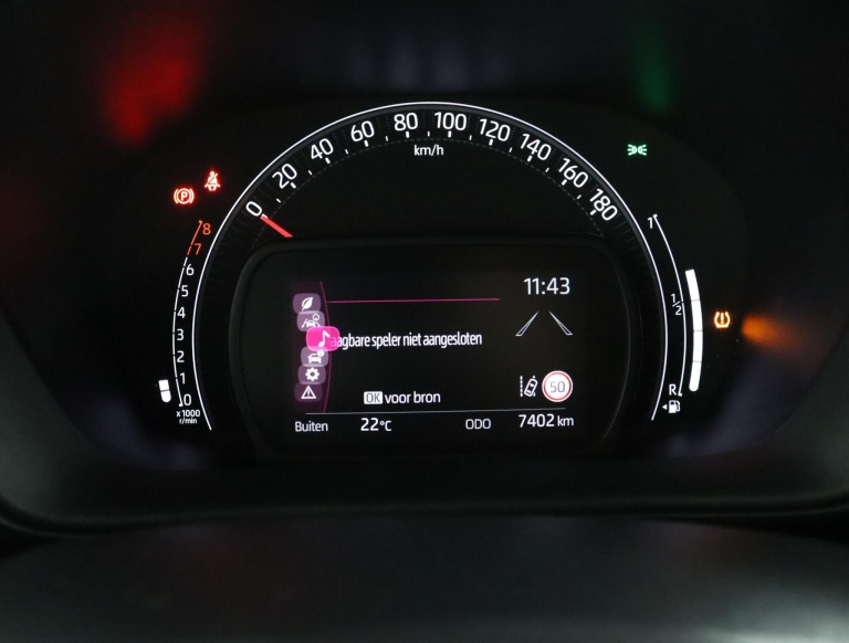 Toyota Aygo X - 1.0 VVT-i MT Play 43