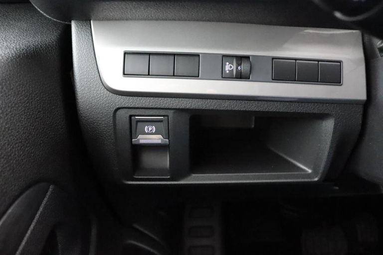 Toyota PROACE Long Worker Electric - 75kWh Challenger 21