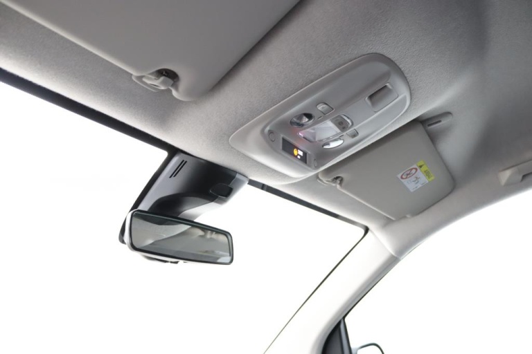 Toyota PROACE Long Worker Electric - 75kWh Challenger 26