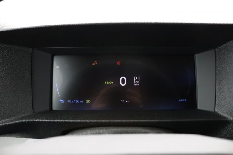 Toyota PROACE Long Worker Electric - 75kWh Challenger 6