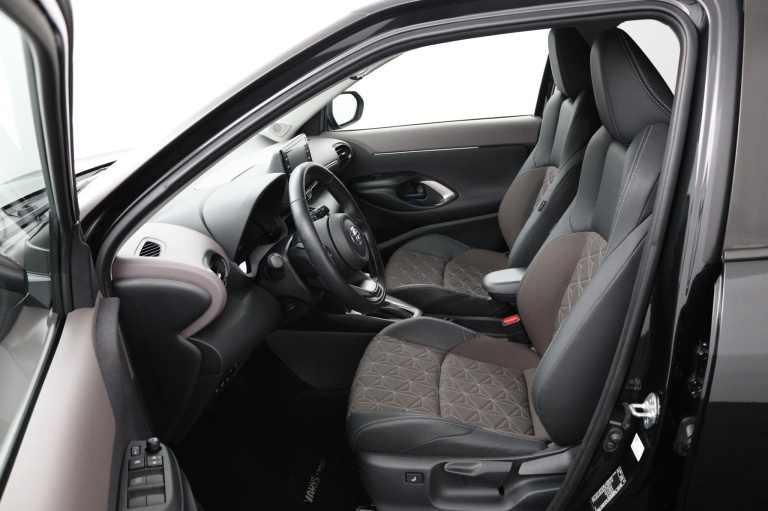 Toyota Yaris Cross - 1.5 Hybrid Adventure 17