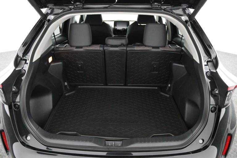 Toyota Yaris Cross - 1.5 Hybrid Adventure 24