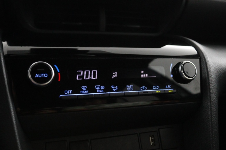 Toyota Yaris Cross - 1.5 Hybrid Dynamic 22
