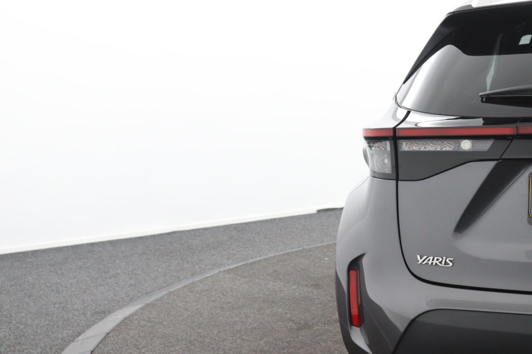 Toyota Yaris Cross - 1.5 Hybrid Dynamic 33