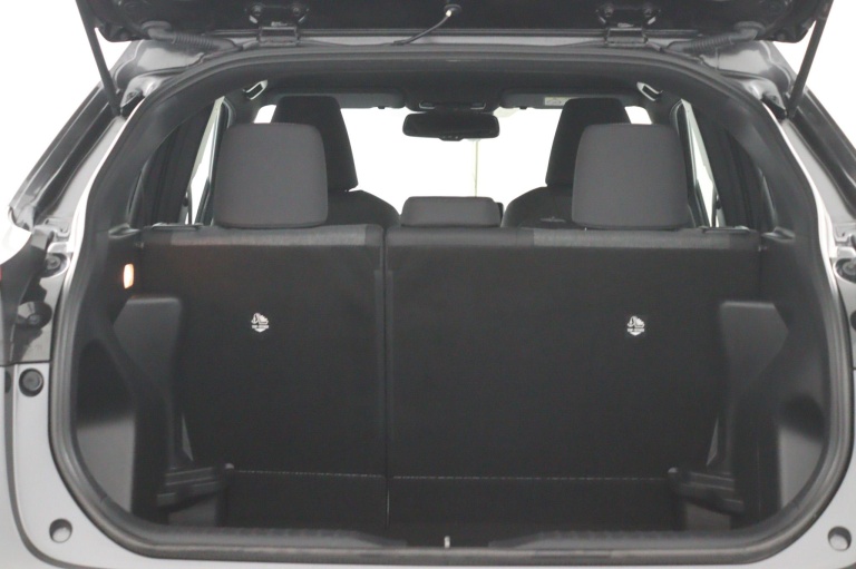 Toyota Yaris Cross - 1.5 Hybrid Dynamic 35