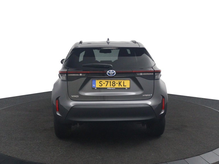 Toyota Yaris Cross - 1.5 Hybrid Dynamic 8