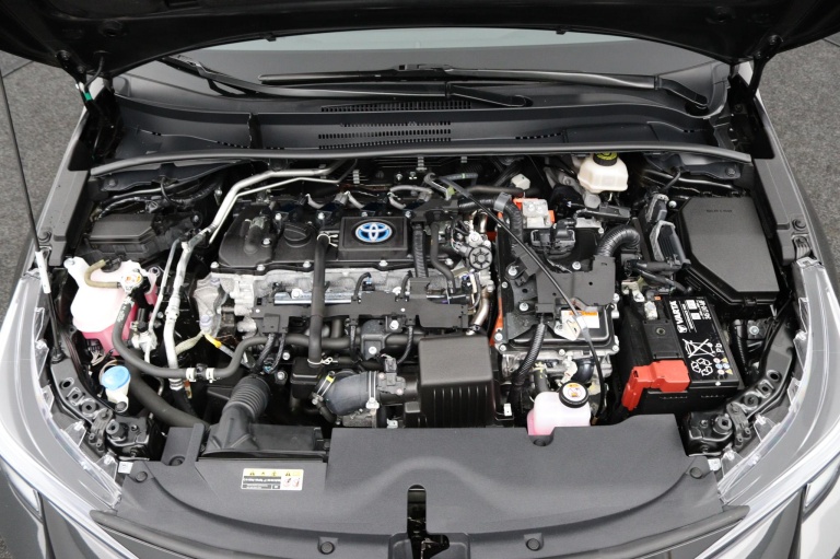 Toyota Corolla - Hybrid 140 GR Sport 35