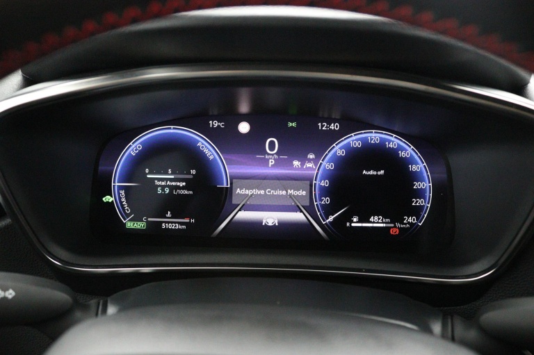 Toyota Corolla - Hybrid 140 GR Sport 6