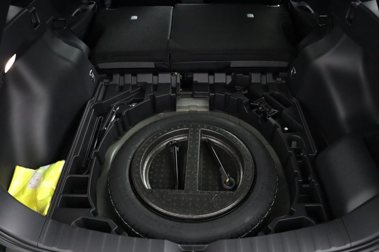 Toyota Corolla Cross - Hybrid 200 Style 34