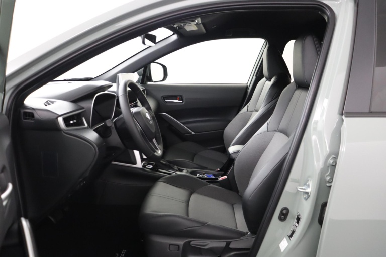 Toyota Corolla Cross - Hybrid 200 Style 15