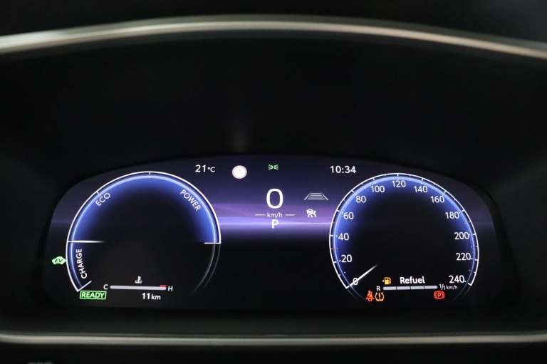 Toyota Corolla Cross - Hybrid 200 Style 19