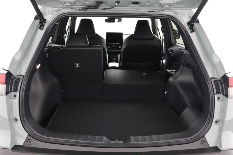 Toyota Corolla Cross - Hybrid 200 Style 29