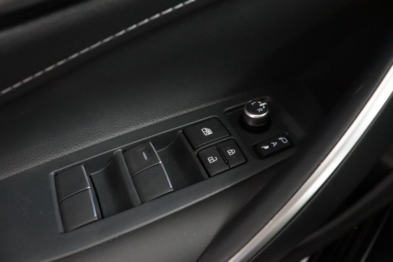 Toyota Corolla Touring Sports - Hybrid 140 Dynamic 29