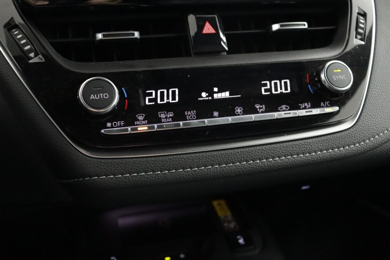 Toyota Corolla Touring Sports - Hybrid 140 Dynamic 7