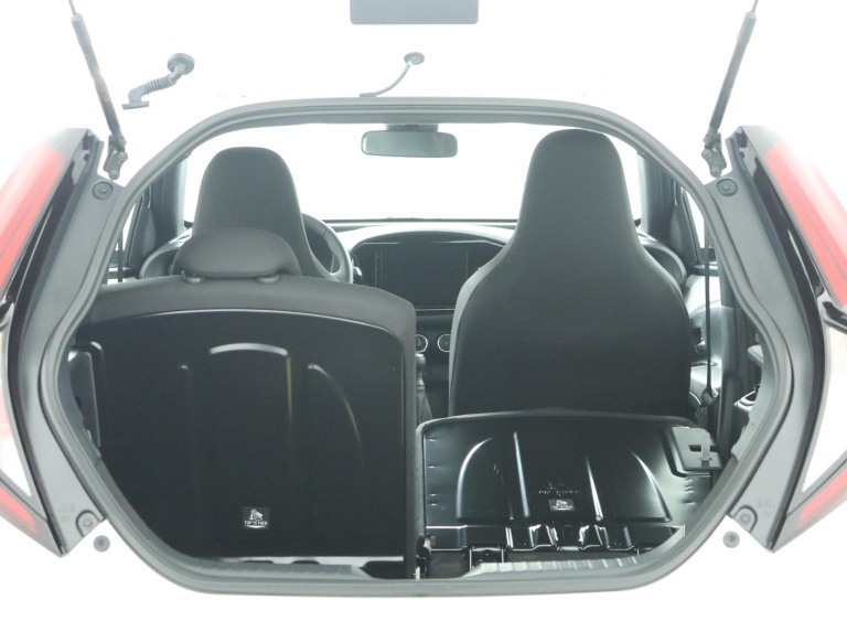 Toyota Aygo X - 1.0 VVT-i MT Play 25