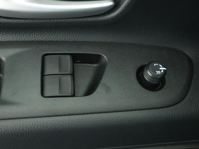 Toyota Aygo X - 1.0 VVT-i MT Play