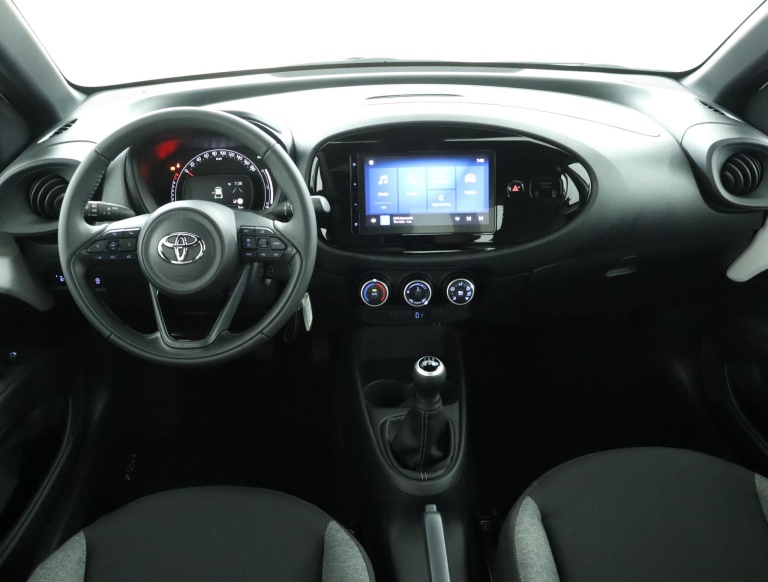 Toyota Aygo X - 1.0 VVT-i MT Play 4