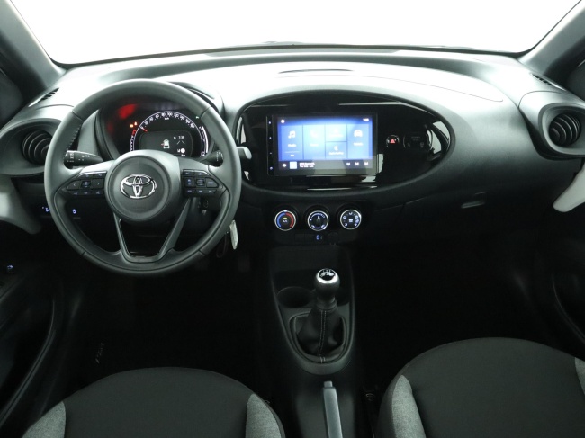 Toyota Aygo X - 1.0 VVT-i MT Play