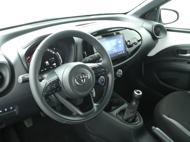 Toyota Aygo X - 1.0 VVT-i MT Play