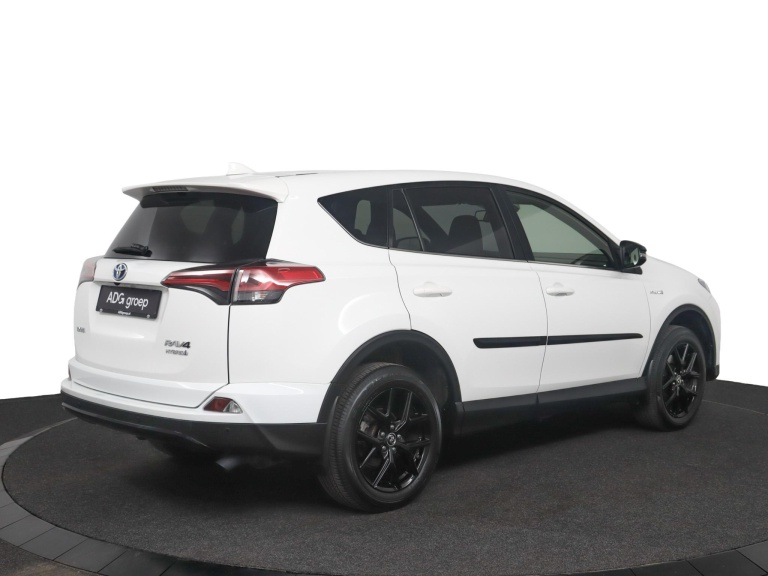 Toyota RAV4 - 2.5 Hybrid AWD Black Edition 2