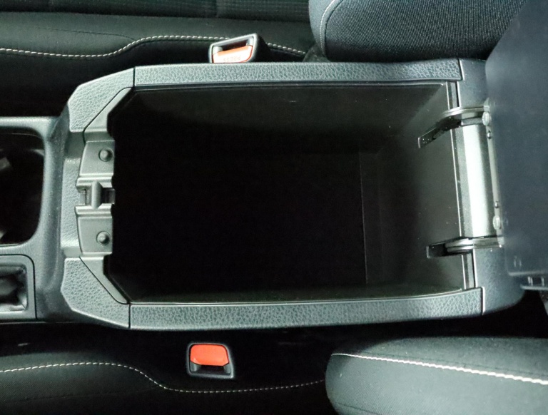 Toyota RAV4 - 2.5 Hybrid AWD Black Edition 62