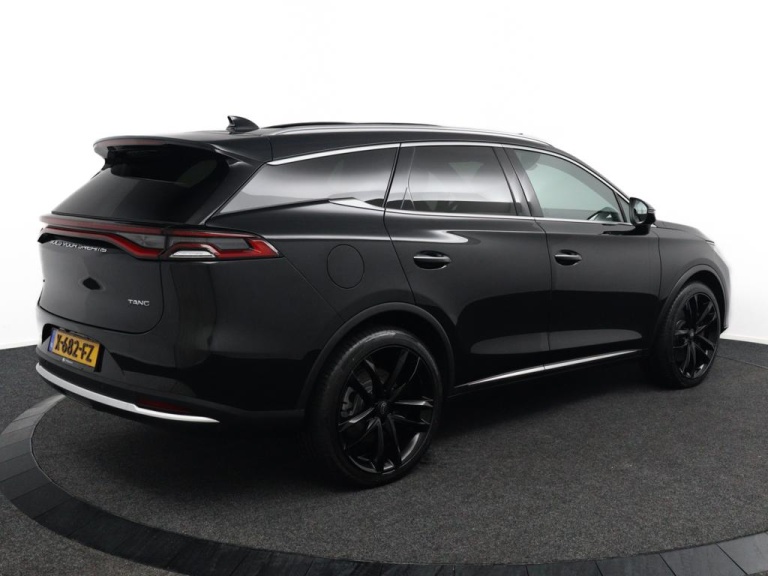 BYD TANG - AWD Executive 86 kWh 5