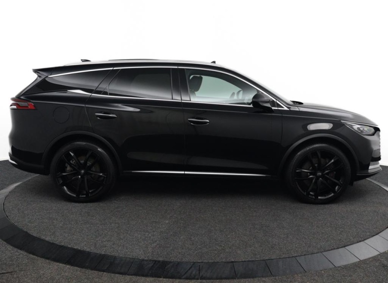 BYD TANG - AWD Executive 86 kWh 7