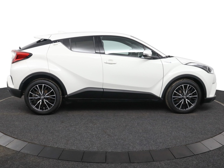 Toyota C-HR - 1.8 Hybrid Dynamic 13