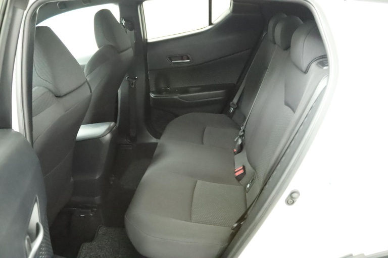 Toyota C-HR - 1.8 Hybrid Dynamic 18