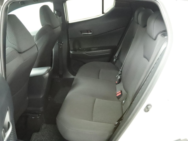 Toyota C-HR - 1.8 Hybrid Dynamic