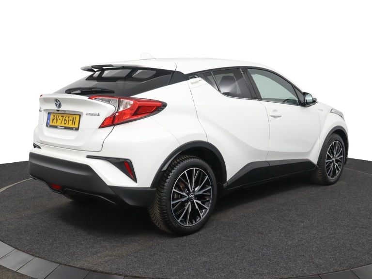 Toyota C-HR - 1.8 Hybrid Dynamic 2