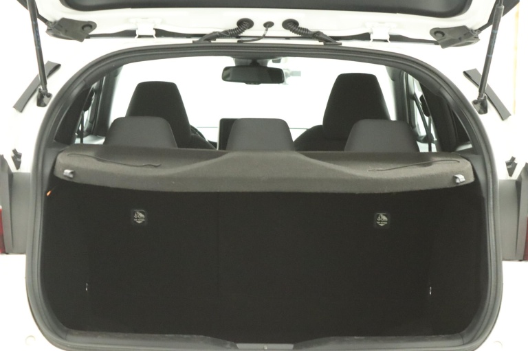 Toyota C-HR - 1.8 Hybrid Dynamic 23