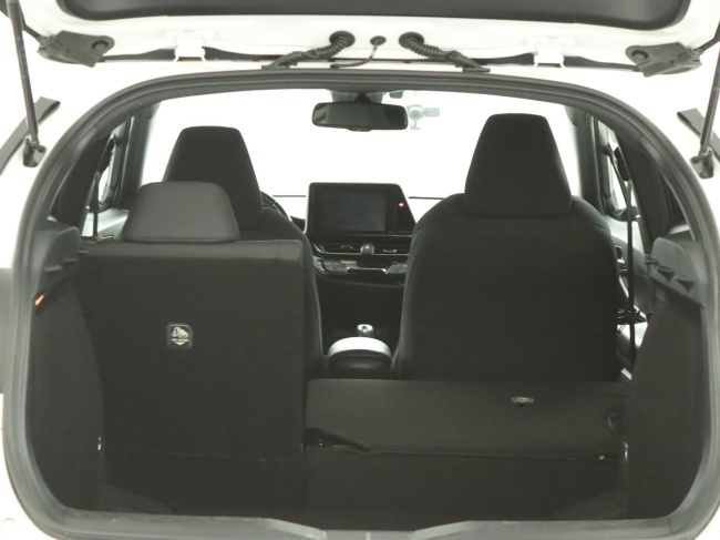 Toyota C-HR - 1.8 Hybrid Dynamic