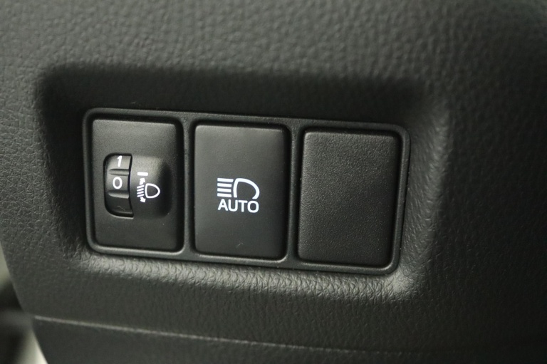 Toyota C-HR - 1.8 Hybrid Dynamic 30